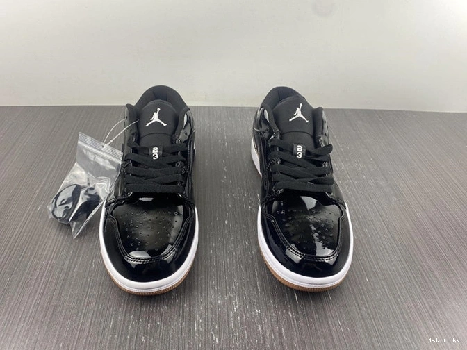 1st Kicks Black Gold 3726 Durable Jordan1 Retro Patent 554723- 1015